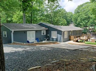 581 Shoreline Dr, Lexington, NC 27292