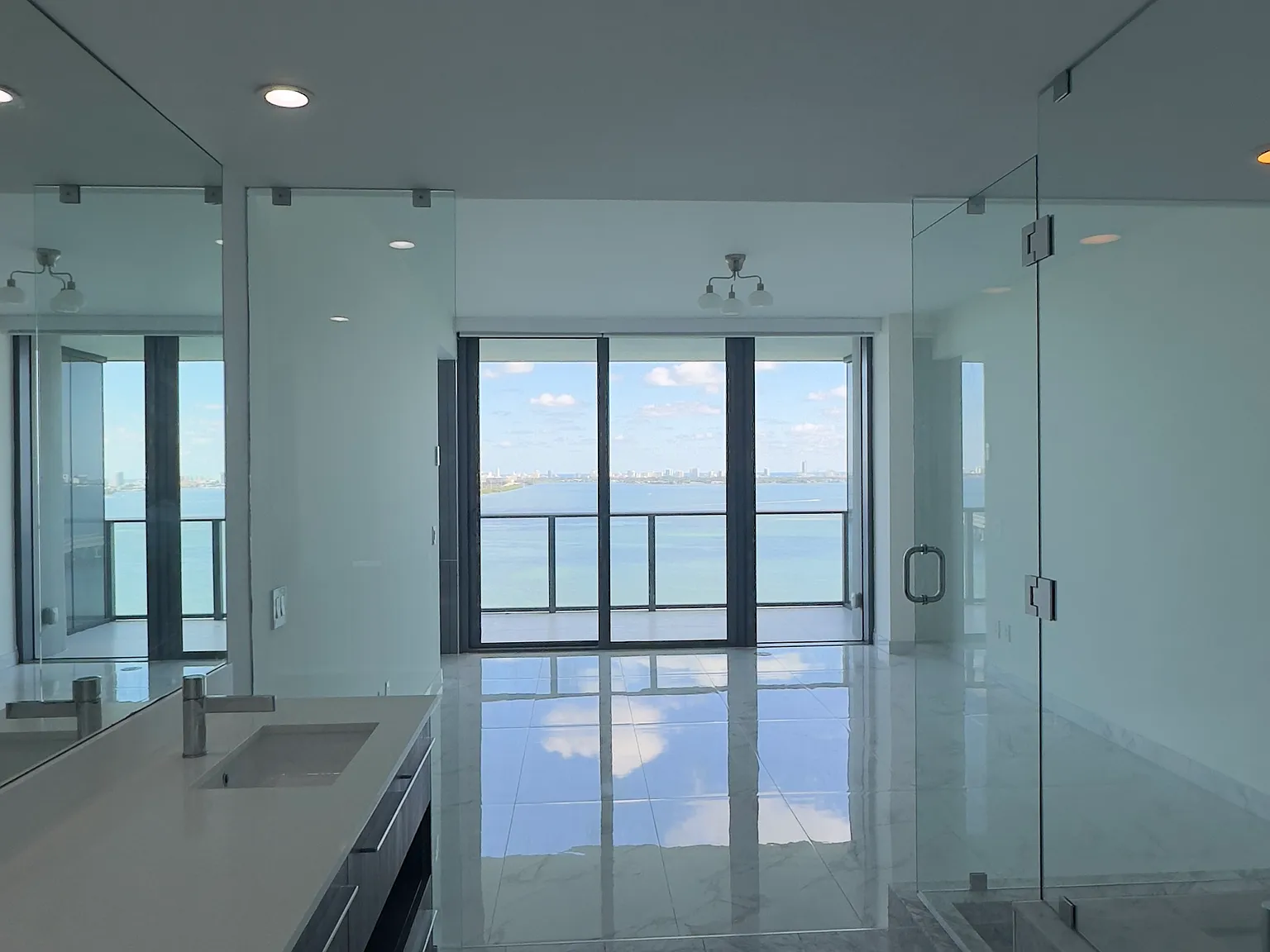 2 bed, 1244 sqft, $6,500 — Photo 4
