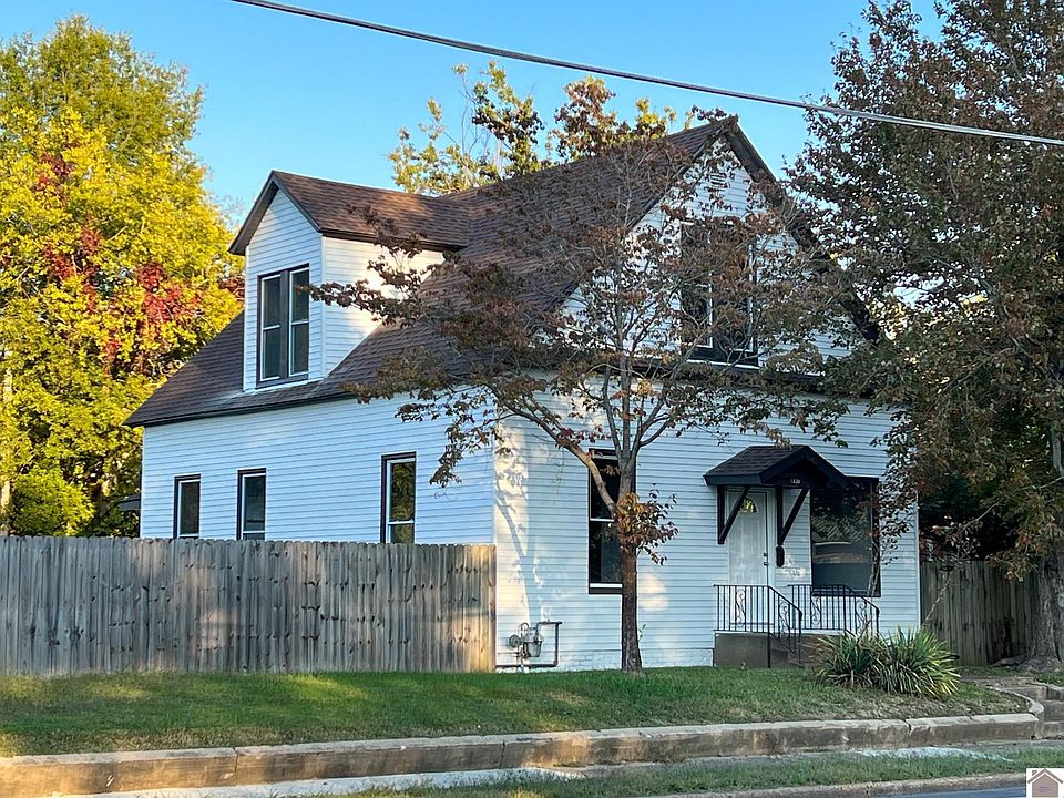 1st image of 1836 Bridge St