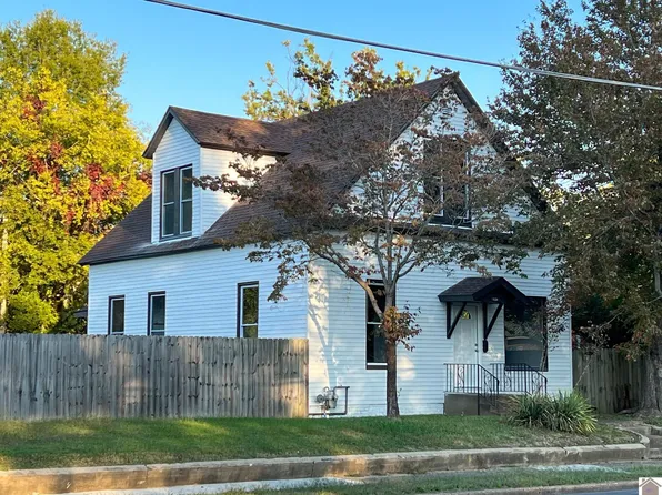 1836 Bridge St, Paducah, KY 42003