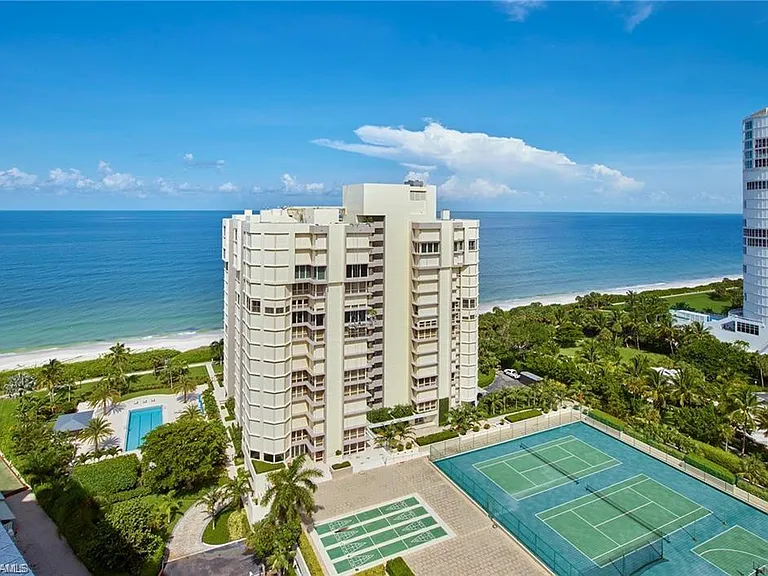 4041 Gulf Shore Blvd N #5 — Photo 16