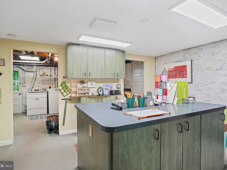 3612 Albemarle St NW — Photo 29