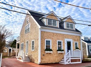 53 Washington St, Nantucket, MA 02554