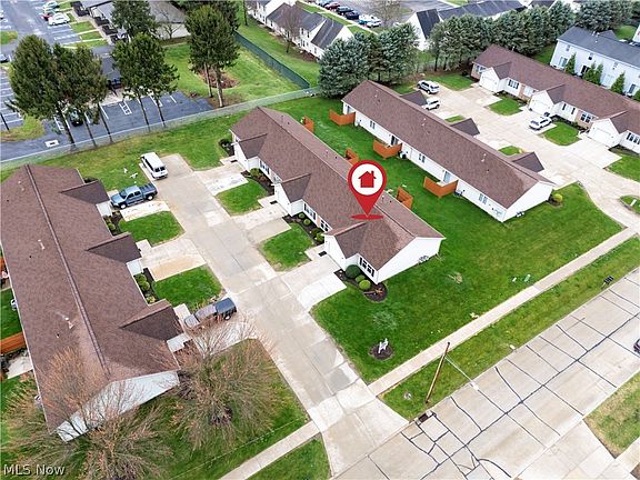 2nd image of 1090 Mindy Ln