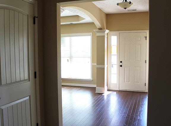3rd image of 9016 Orchard Valley Ln