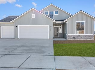 1459 Long Pond St, Middleton, ID 83644