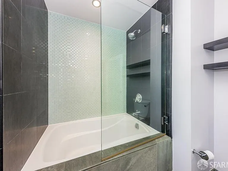 69 Clementina St #401 — Photo 17