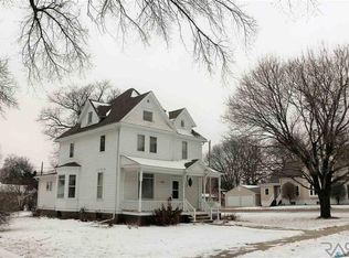 525 N Lincoln St, Canton, SD 57013