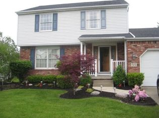 55 Parktrail Ln, Cheektowaga, NY 14227