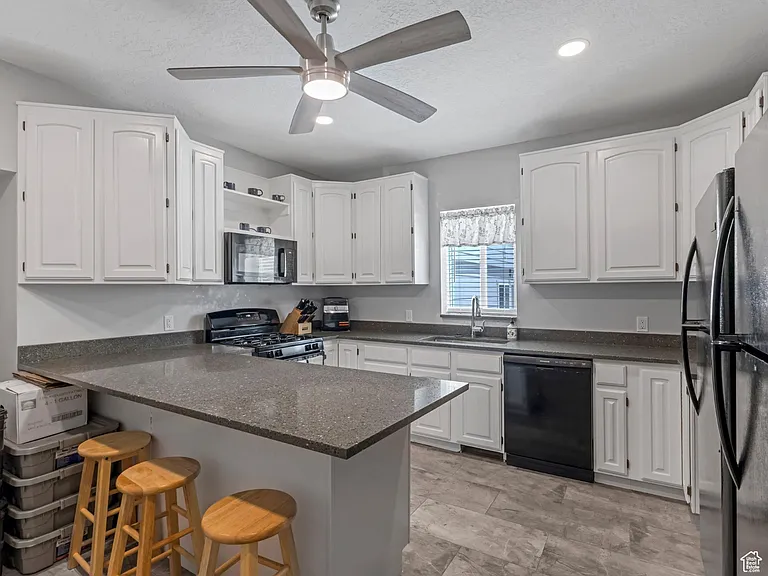 223 E 200 N #PRIVATE ROOMS AVAILA — Photo 4