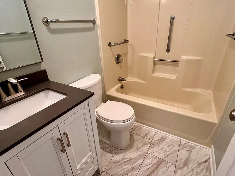 41704 Courthouse Dr — Photo 15