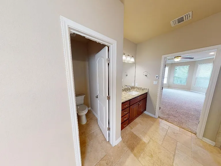 5705 Lipan Apache Bnd — Photo 29