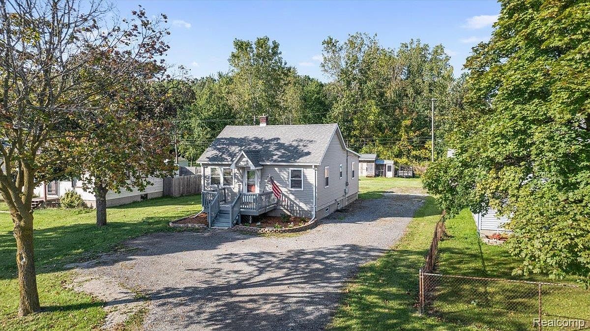 20594 Gibraltar Rd, photo 25