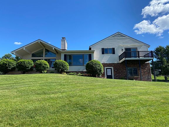 2nd image of 3336 Scenic Hills Dr