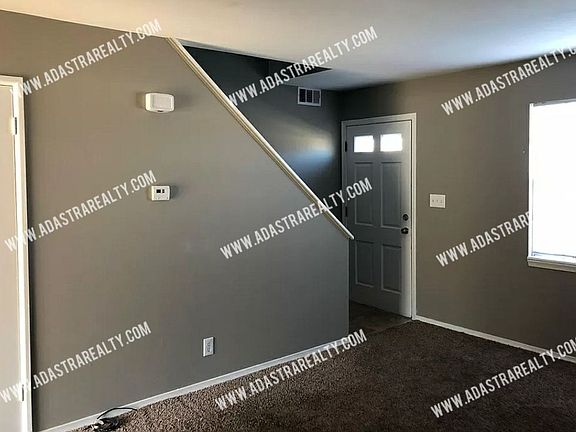 3rd image of 9400 Ballentine St