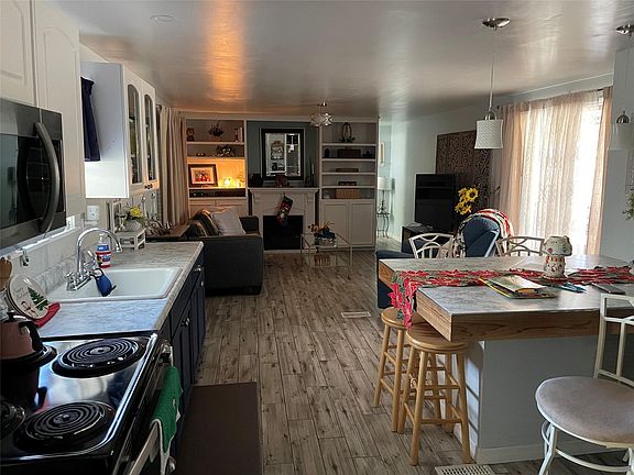 5th image of 2410 SW 51st Street