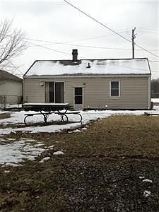3rd image of 28 N Mansfield Ave
