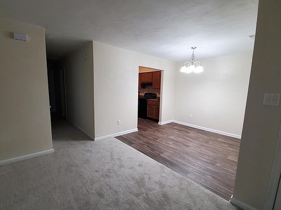 3rd image of 6048 Bradford Dr Unit A