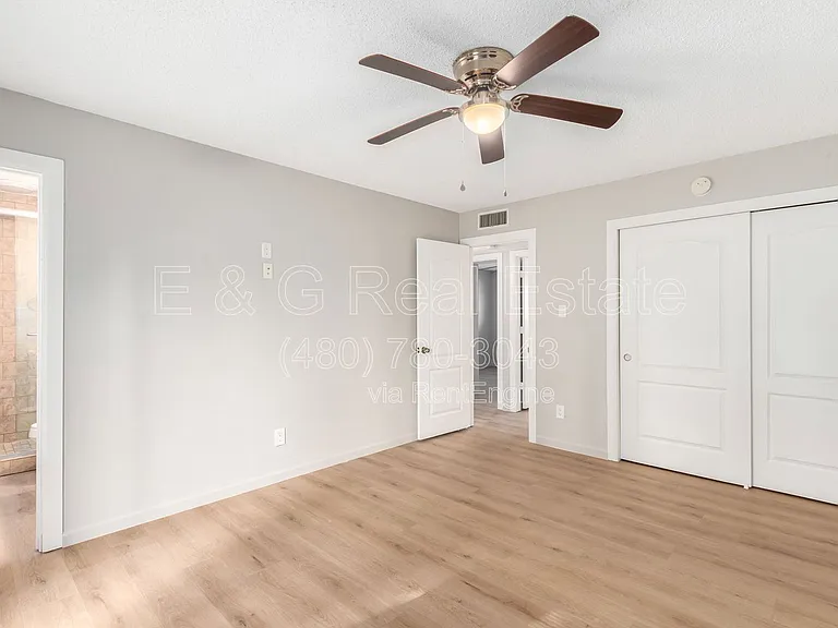 103 E Del Rio Dr — Photo 25