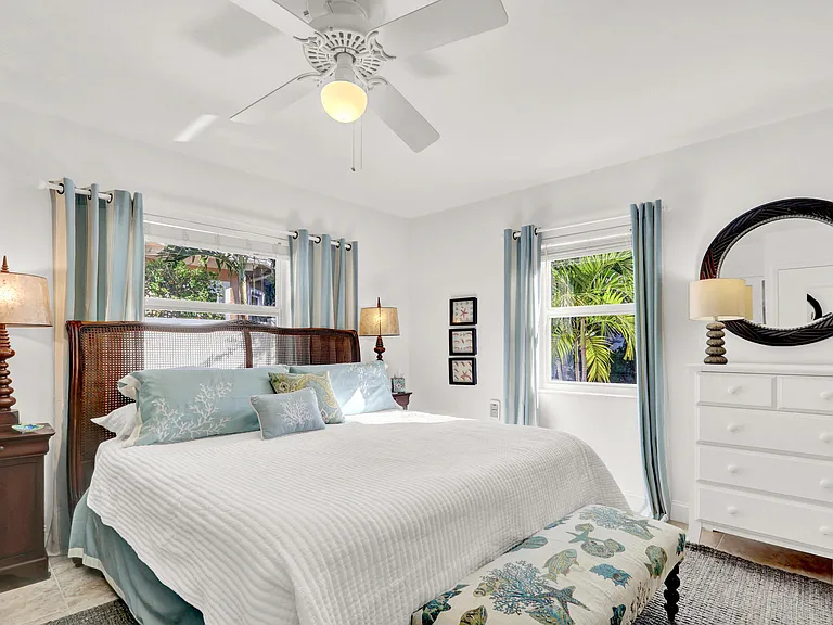 324 Blossom Ln — Photo 20