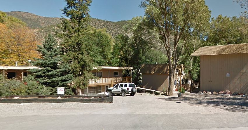 1st image of 702 Midland Ave #8M