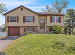 1004 Strawberry Run, Reading, PA 19606