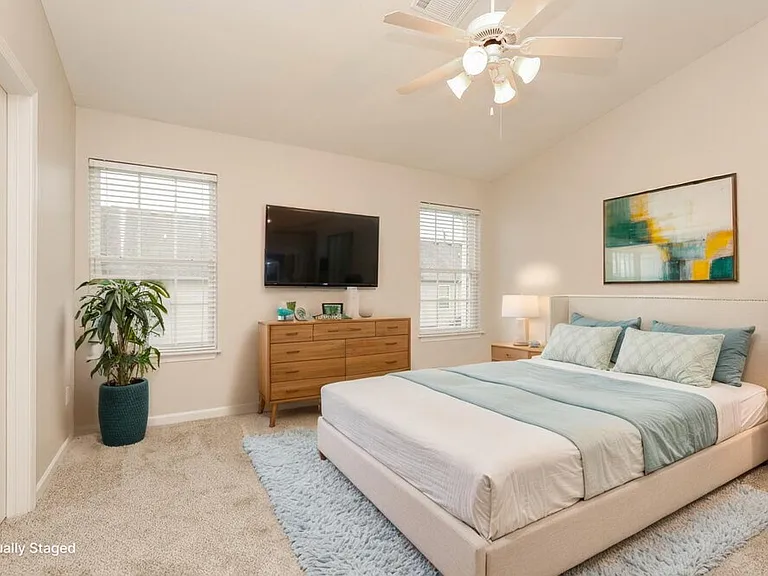 4031 George Buchanan Dr — Photo 13