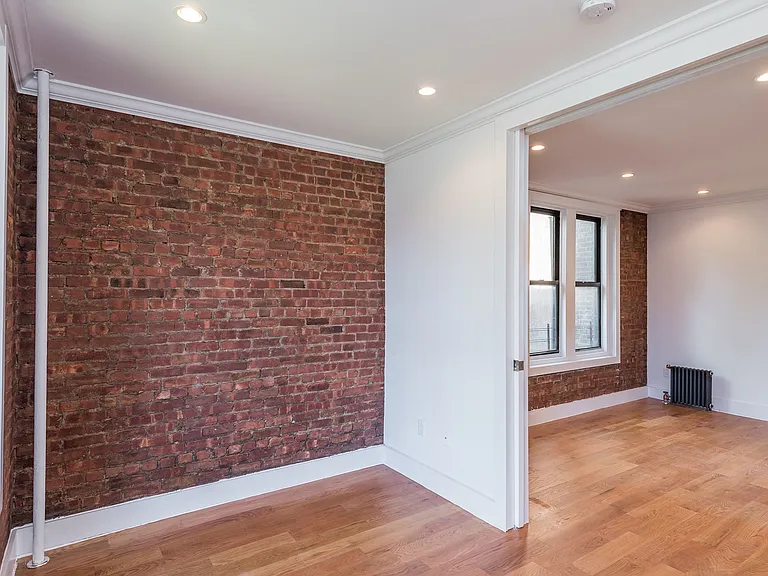 250 Washington Ave #C3 — Photo 7