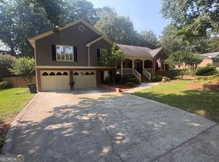 2759 Lanier Dr, Snellville, GA 30078