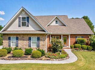 529 River Run Dr, Maryville, TN 37804
