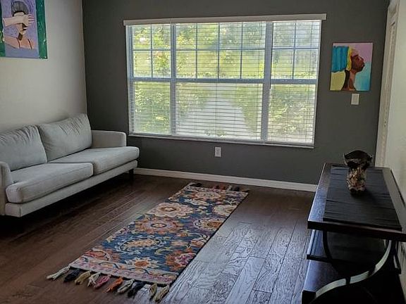 5th image of 2604 Grand Central Pkwy APT 6