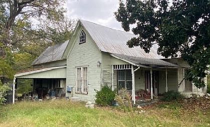2nd image of 67 County Road 3372