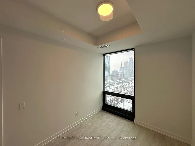 35 Parliament St #1807 — Photo 7