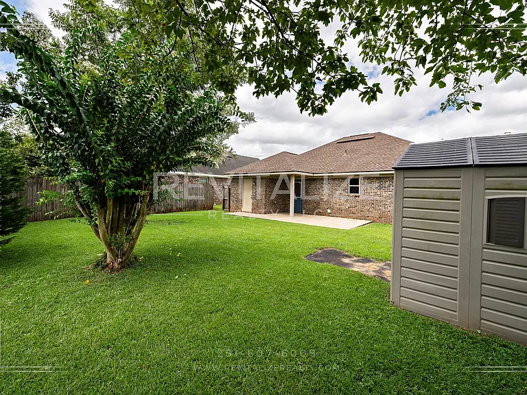 1549 Majesty Loop — Photo 40