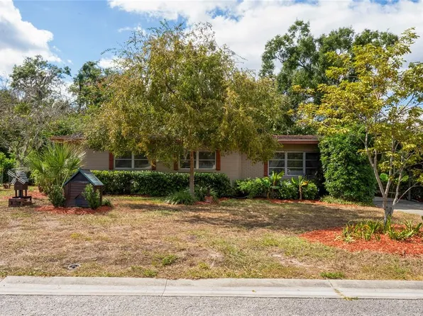 8016 Sharon Dr, Tampa, FL 33617