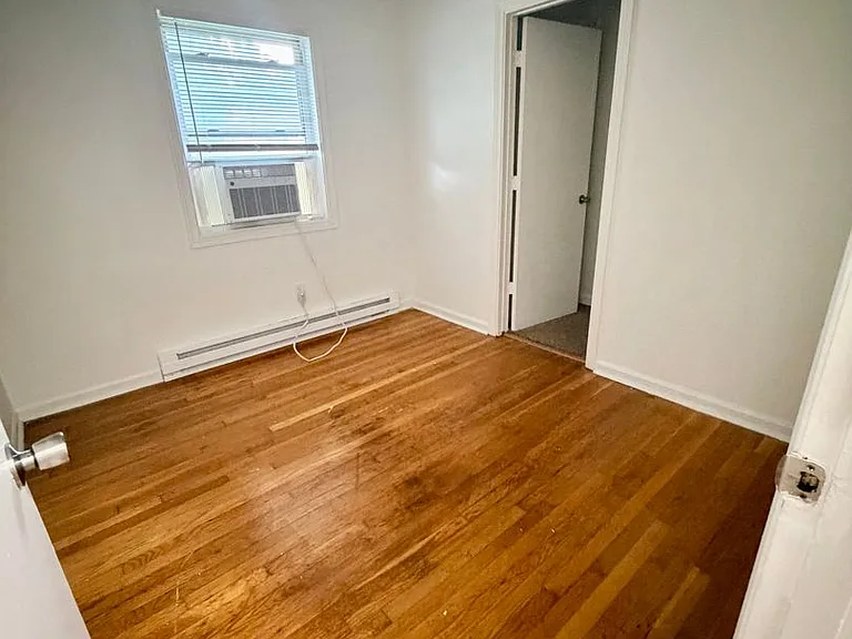 1849 Costigan Dr #Z4 — Photo 11