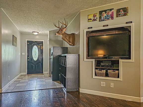 4th image of 9634 Bulaville Pike