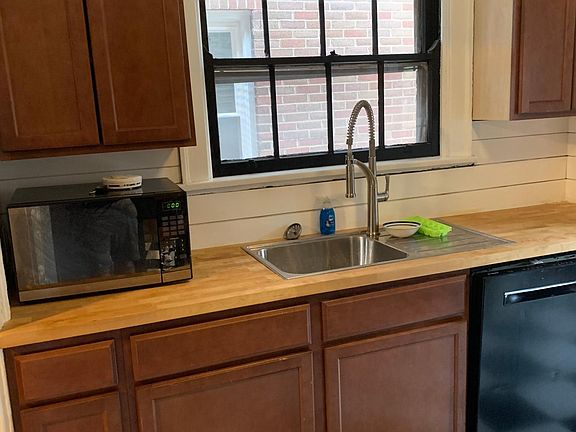 5th image of 1604 Woodburn Ave #1