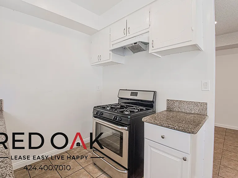 4342 W 130th St #12 — Photo 11