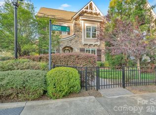 131 Boyce Rd, Charlotte, NC 28211