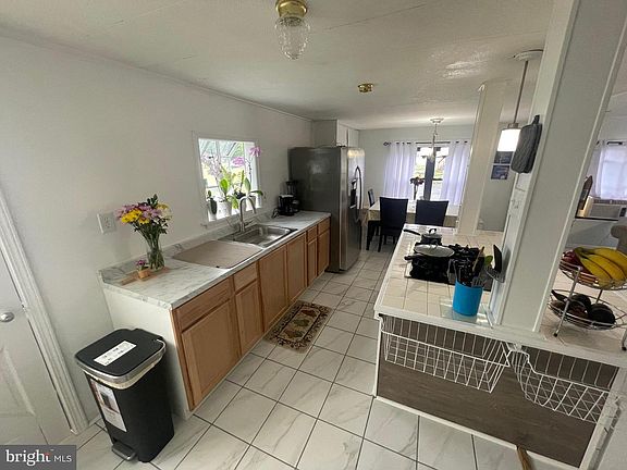 5th image of 6033 Falmont Dr