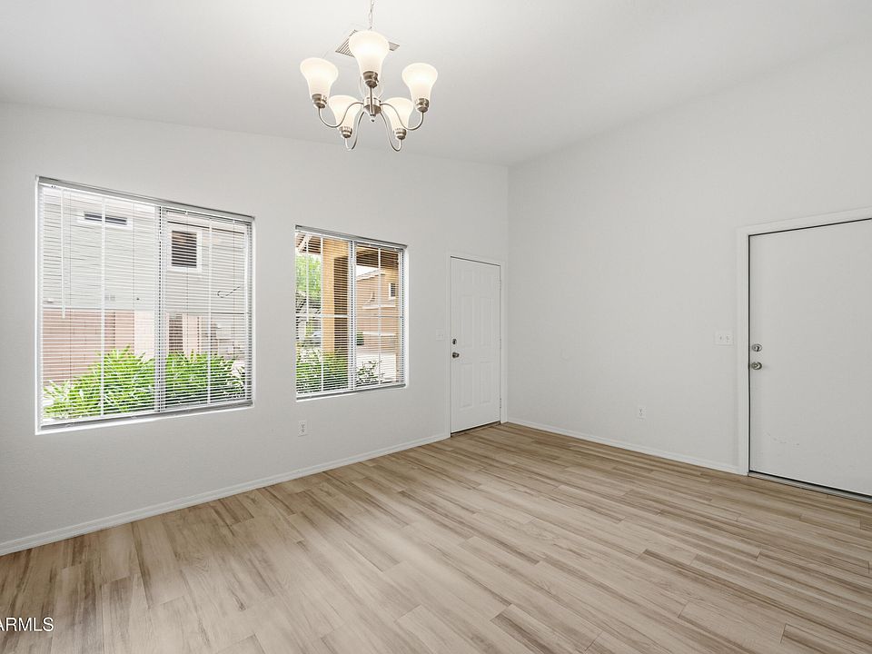 21862 N 40TH Place, Phoenix, AZ 85050 | MLS #7009906 | Zillow