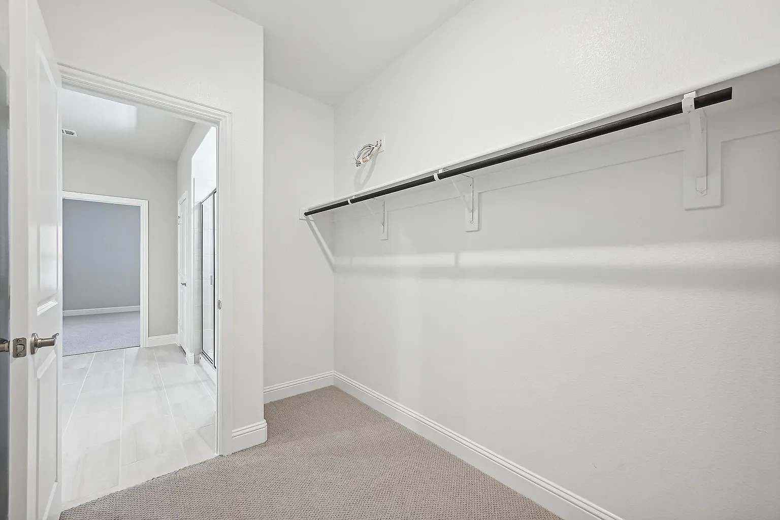 4 bed, 3100 sqft, $2,800 — Photo 4