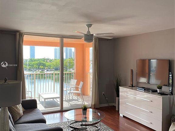 3rd image of 19655 E Country Club Dr APT 504