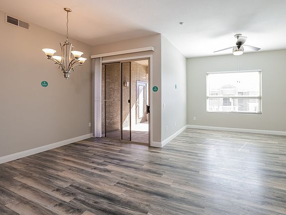 4th image of 5303 N 7th St Unit 308