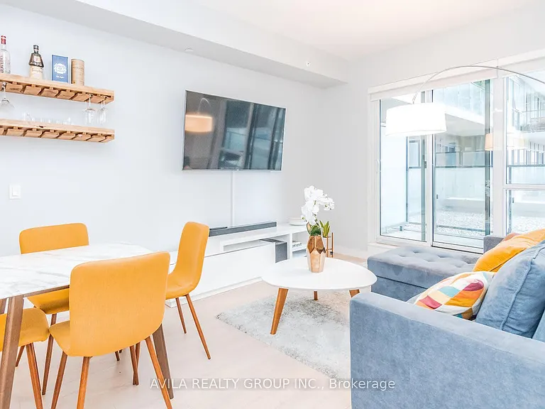 10 Park Lawn Rd #320 — Photo 12