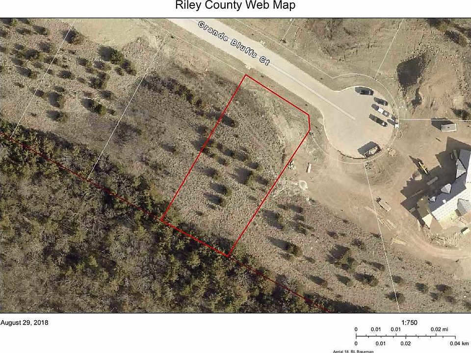 2nd image of 4403 Grande Bluffs Ct