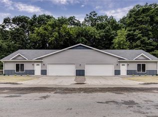 1726 7th St, Eau Claire, WI 54703