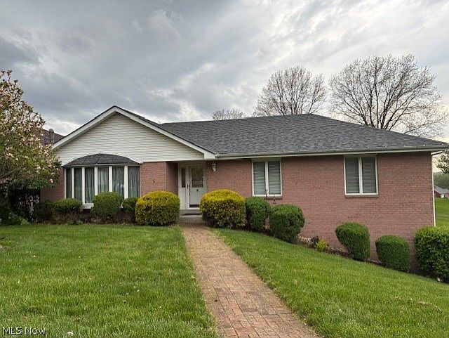 1st image of 201 Highland Hills Dr