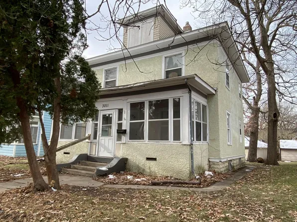 3011 Girard Ave N, Minneapolis, MN 55411
